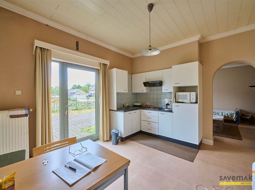 Welkom in deze starterswoning. &lt;br /&gt;
Met een bewoonbare oppervlakte van 82m², biedt deze woning een gezellige leefruimte die perfect is voor een star