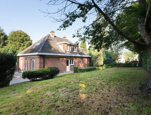                                         Villa à vendre à Wezembeek-Oppem, € 560.000
