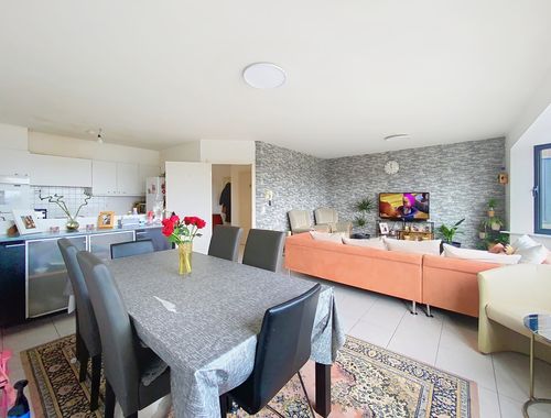                                         Appartement à vendre à Eeklo, € 205.000
