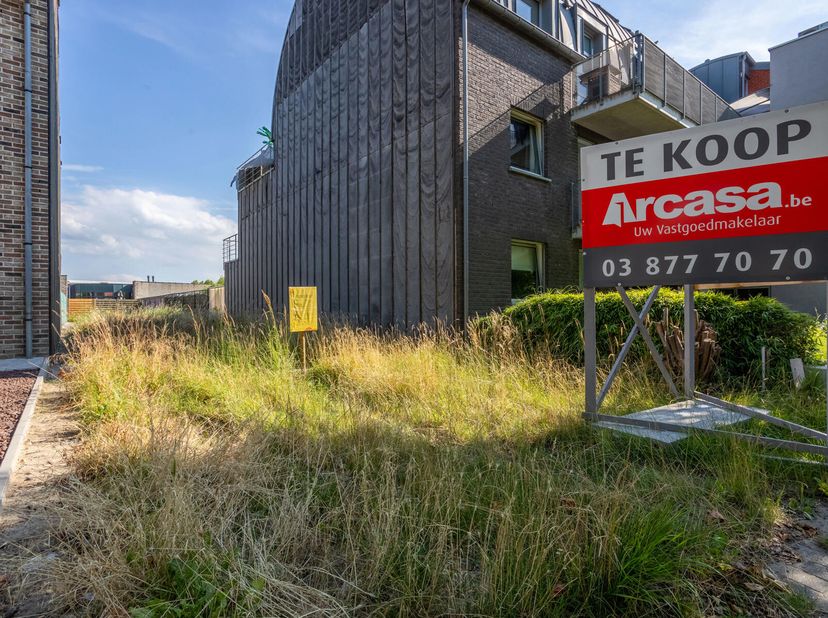 Terrain à vendre
                    à 2840 Reet