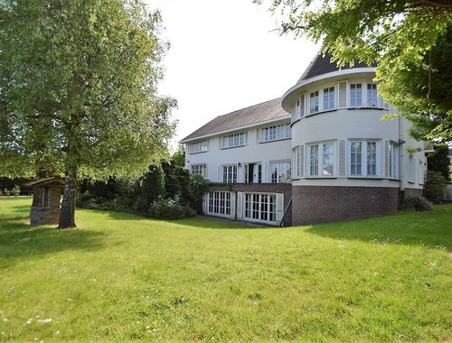                                         Villa te koop in Roeselare, € 510.000
