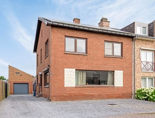                                         Maison à vendre à Lanaken, € 329.000
