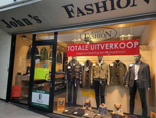                                         Handelspand te huur in Genk, € 1.250
