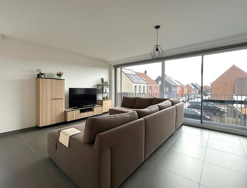                                         Appartement à louer à Aarsele, € 780
