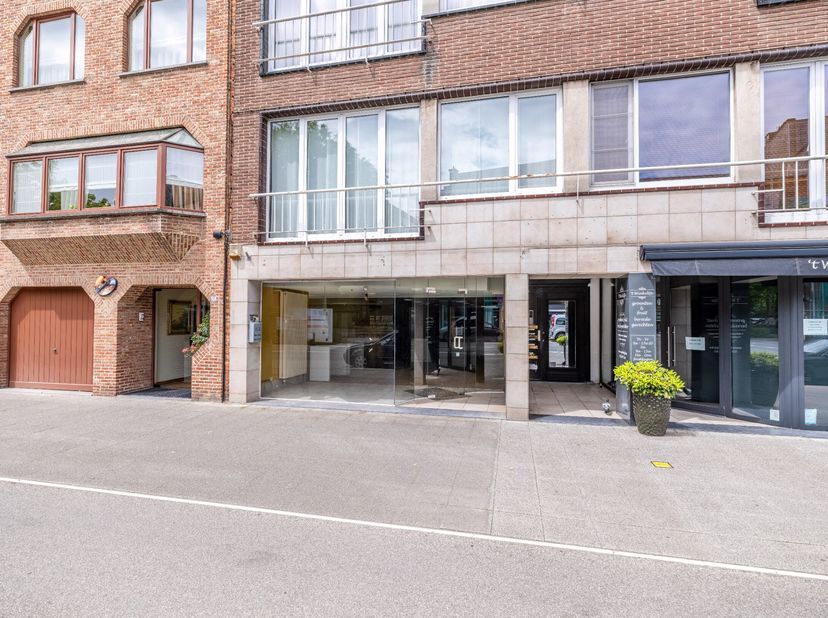 Bien professionnel à louer
                    à 2930 Brasschaat