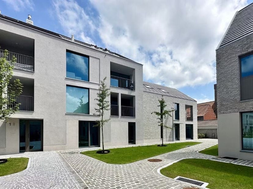 Appartement te koop
                    in 8000 Brugge
