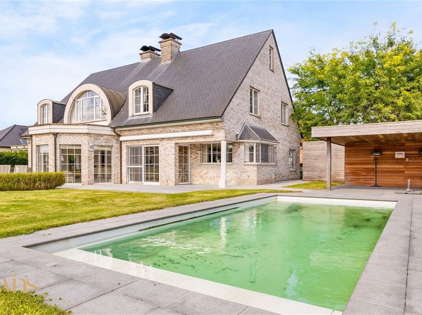 Maison à vendre
                    à 9200 Appels