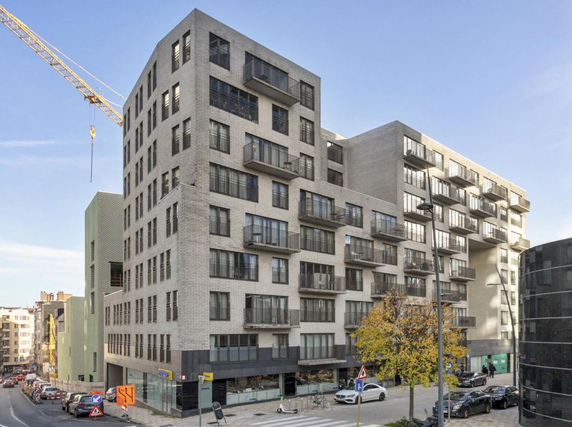 Centraal gelegen appartement in centrum Brussel met twee slaapkamers en aangenaam terras.&lt;br /&gt;
Dit appartement geniet een uitstekende ligging in het