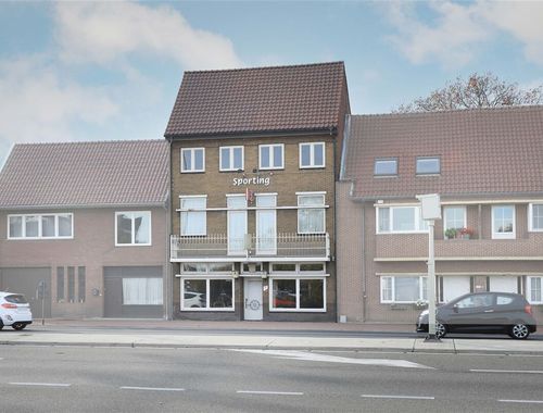                                         Usage mixte à vendre à Houthalen, € 260.000
