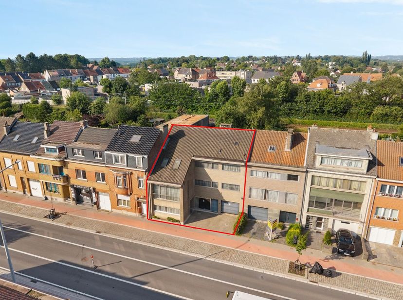Maison à vendre
                    à 1730 Asse