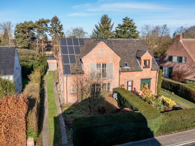 DEZE WONING WORDT VERKOCHT MET UITGESTELD GENOT:&lt;br /&gt;
De huidige eigenaar van 68j oud verkoopt deze woning aan slechts €320.000 ipv de werkelijke waa