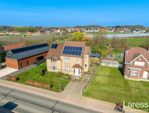                                         Eengezinswoning te koop in Waanrode, € 449.000
