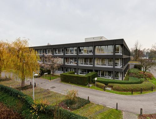                                         Bureaux à louer à Edegem, € 8.376,66
