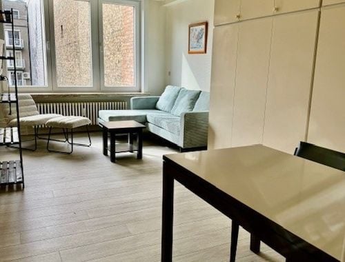                                         Studio à louer à Oostende, € 575
