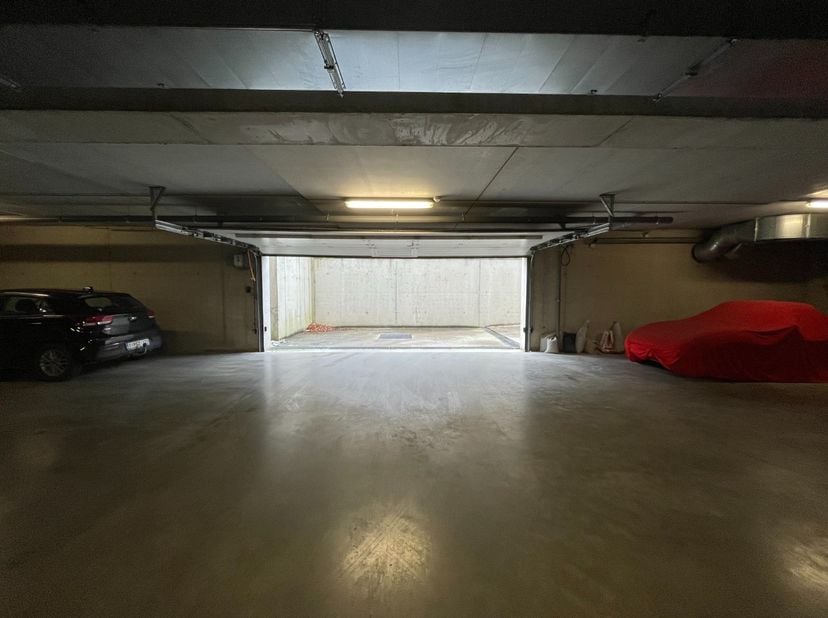 Garage à louer
                    à 8800 Roeselare