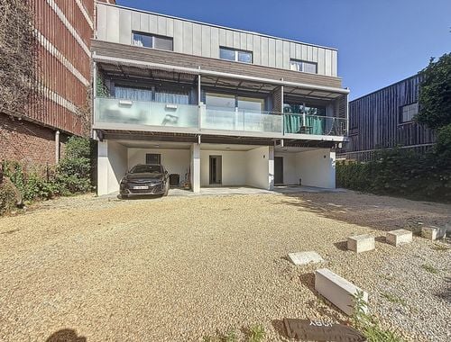                                         Triplex à louer à Mons, € 1.395
