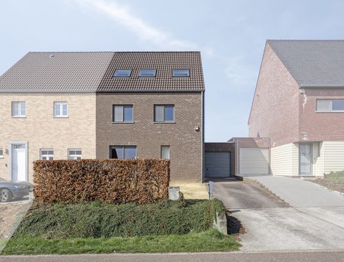                                         Maison à vendre à Landen, € 422.500
