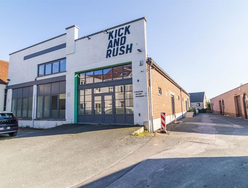                                         Immeuble de bureaux à louer à Braine-l'Alleud, € 2.500
