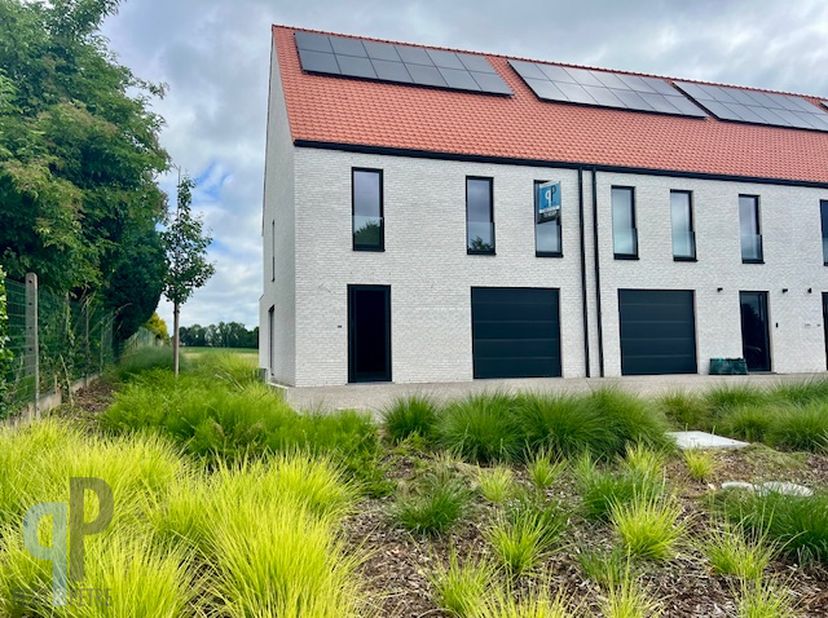 Maison à vendre
                    à 9630 Hundelgem