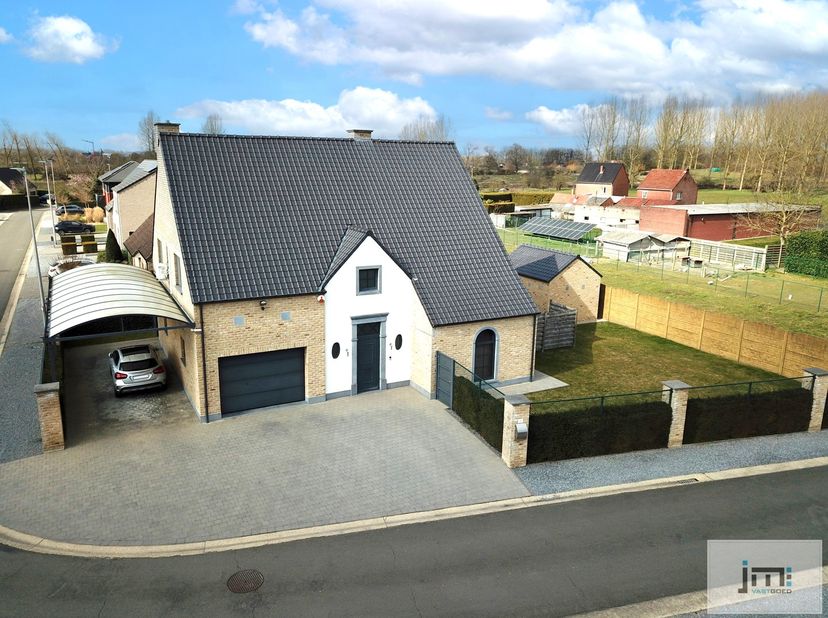 Maison à vendre
                    à 3830 Wellen