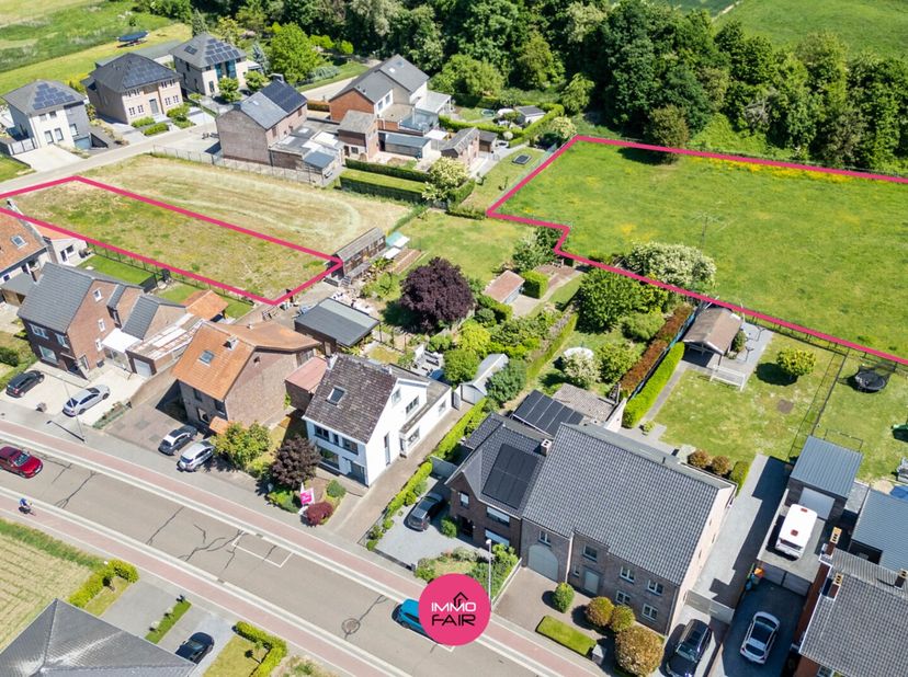 Terrain à vendre
                    à 3620 Veldwezelt