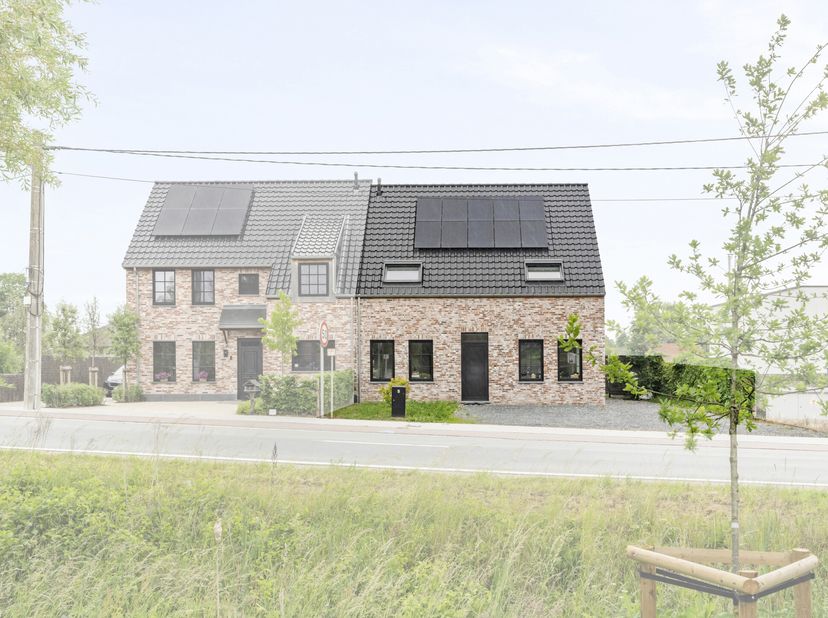 HOB récent à Deerlijk - 4 SLK - EPC A - Panneaux solairesMaison prête à l&#039;emploi avec espace de vie spacieux, cuisine entièrement équipée, 4 chambres,