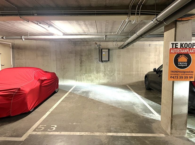Ondergrondse autostaanplaats (nr. 53), gelegen in Residentie &quot;Marie Van Heterenplein&quot; te Herentals.&lt;br /&gt;
Extra info: infoplicht Vg, Wg, Gvv, Gvkr, Gm