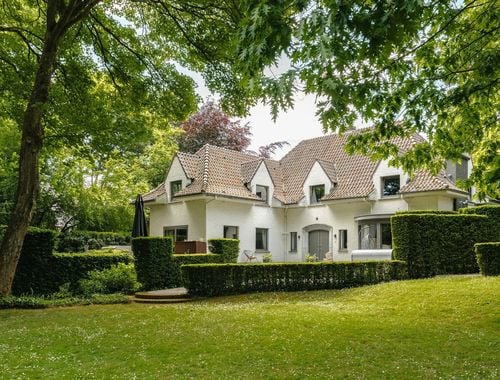                                         Villa te huur in Ukkel, € 4.900
