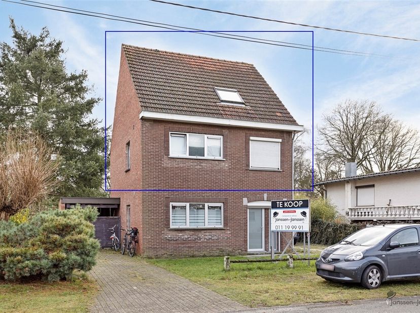 Propriété de rendement de 2 appartements à Leopoldsburg à vendre. Possibilité d&#039;acheter à 7% de droits d&#039;enregistrement si les conditions fiscales son