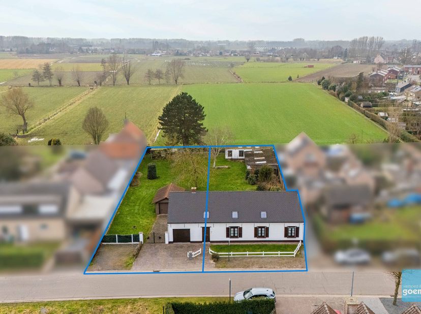 Te koop te Berlare! Perceel van bijna 15are!&lt;br /&gt;
Deze grond heeft ook een positief advies van de gemeente voor 2 OB of 2 HOB.&lt;br /&gt;
straatbreedte is