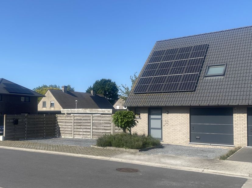 Recent gebouwde hoekwoning met tuin in rustige buurt  – Handzame&lt;br /&gt;
&lt;br /&gt;
KIJKDAGEN 15 juni - 21 juni - 22 juni van 14u-16u op AFSPRAAK &lt;br /&gt;
&lt;br