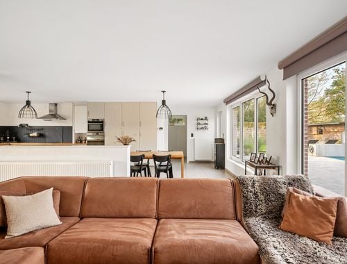                                        Villa te koop in Kerkhove, € 1.111.000
