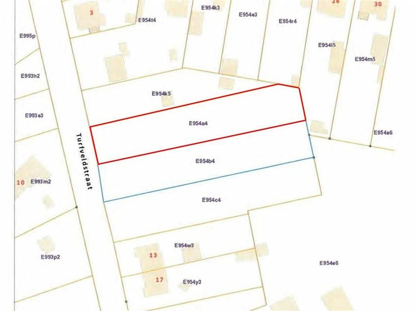 Beau terrain agricole de 18a18ca.&lt;br /&gt;
Entouré de maisons mais malheureusement pas zoné pour l&#039;habitation.&lt;br /&gt;
Plus d&#039;info : 011 343434