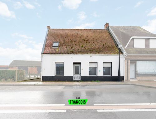                                         Maison à vendre à Proven, € 79.000
