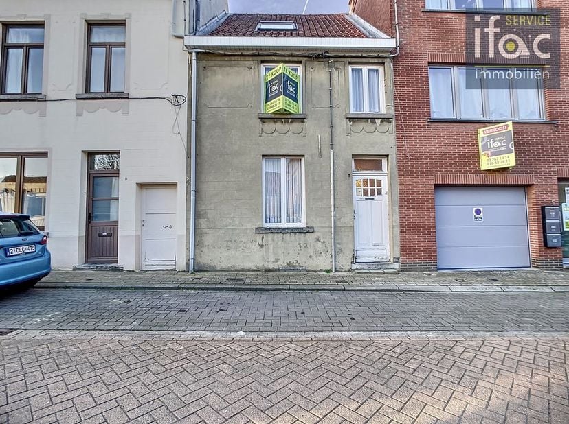 Vous êtes à la recherche d&#039;une maison mitoyenne bien située avec terrasse spacieuse dans le centre de Tervuren ? Nous vous proposons la maison suivant