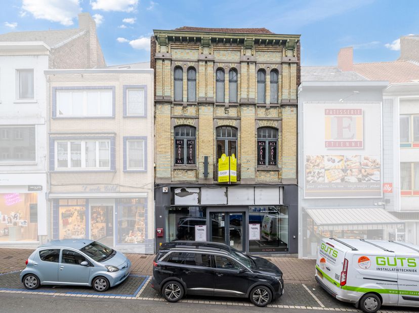Te renoveren winkelpand met handelsgelijkvloers op toplocatie in Geraardsbergen&lt;br /&gt;
Voor alle info of een bezoek bel 0470 79 24 20:&lt;br /&gt;
Ben jij op