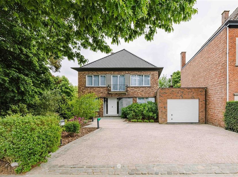 Maison à vendre
                    à 9200 Grembergen