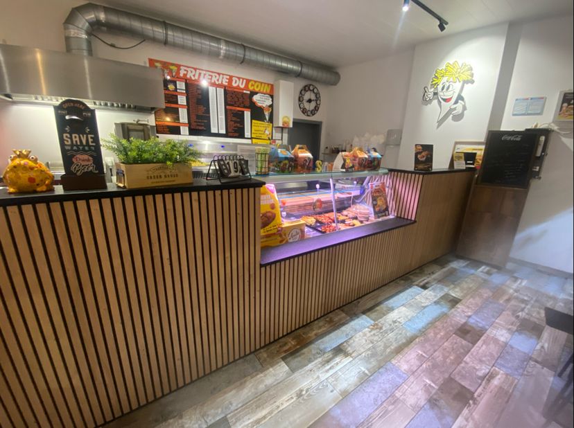 Bénéficiant dune situation de premier ordre, cette friterie récemment remise à neuf est une excellente opportunité dinvestissement.Actuellement lactiv