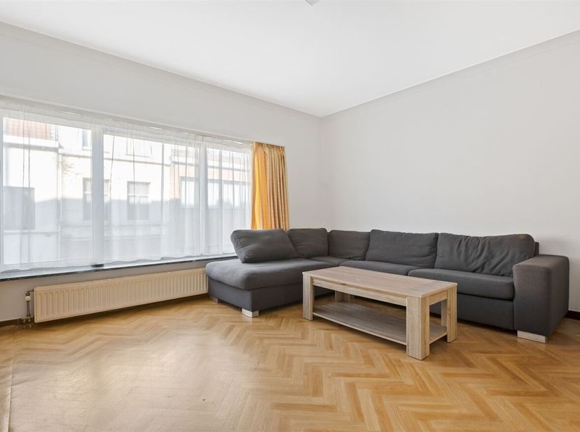 Appartement à vendre
                    à 2020 Antwerpen