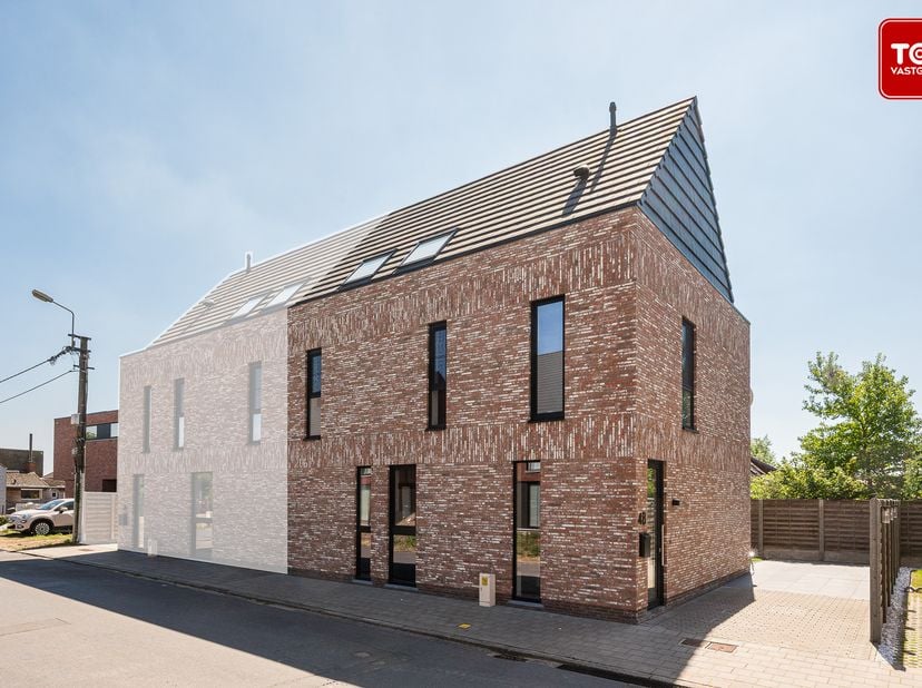 Deze energiezuinige nieuwbouwwoning is de ideale keuze voor wie modern wooncomfort wil combineren met duurzame technologie.&lt;br /&gt;
&lt;br /&gt;
Gelegen in ee