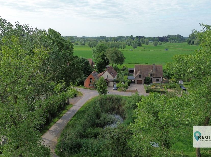 Maison à vendre
                    à 9850 Merendree