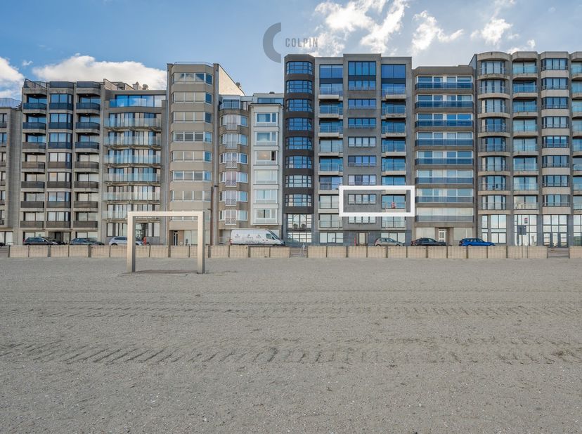 Uniek in zijn soort, dit uitzonderlijke appartement beschikt over een gevelbreedte van maar liefst 9 meter en bestond oorspronkelijk uit een apparteme