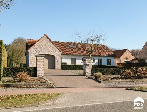                                        Villa-Manoir à vendre à Hechtel, € 625.000
