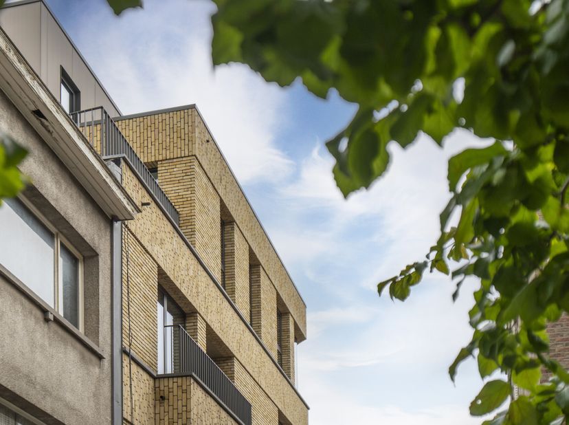 Appartement lumineux et prêt à emménager à vendre dans le centre de Courtrai  Nouveau bâtiment avec 2 chambres&lt;br /&gt;
Vous recherchez un appartement pr