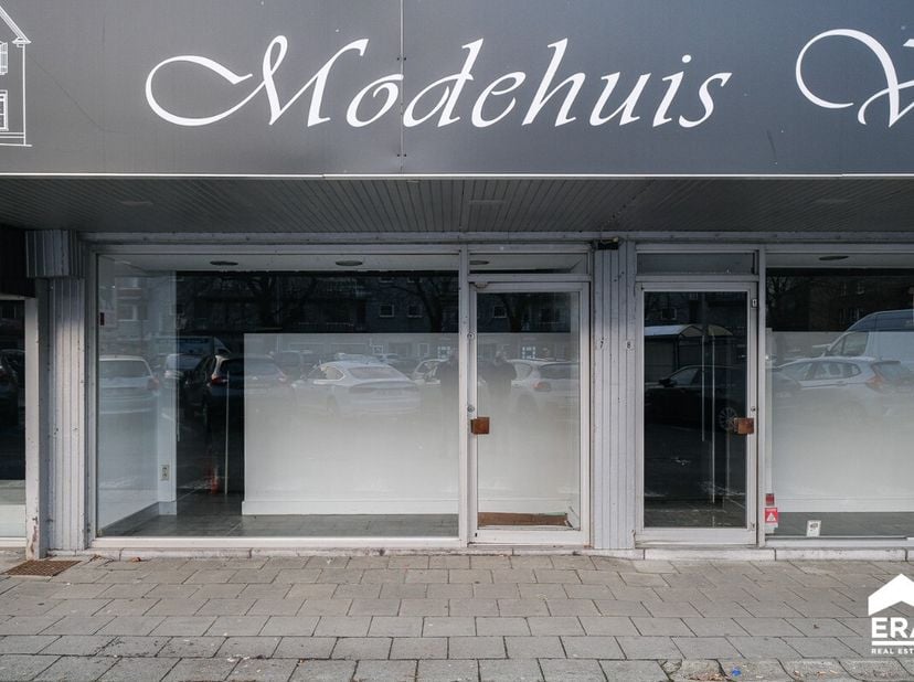 Bien professionnel à vendre
                    à 3910 Neerpelt