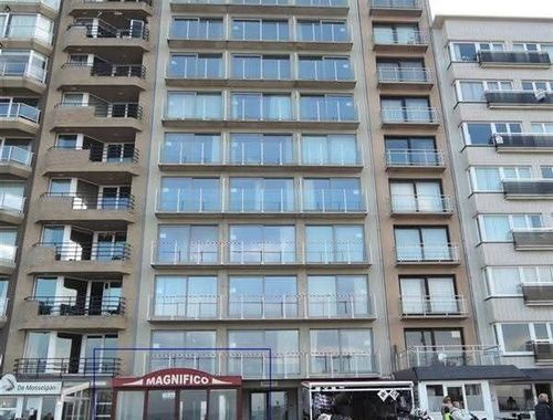                                         Bureaux à louer à Middelkerke, € 1.800
