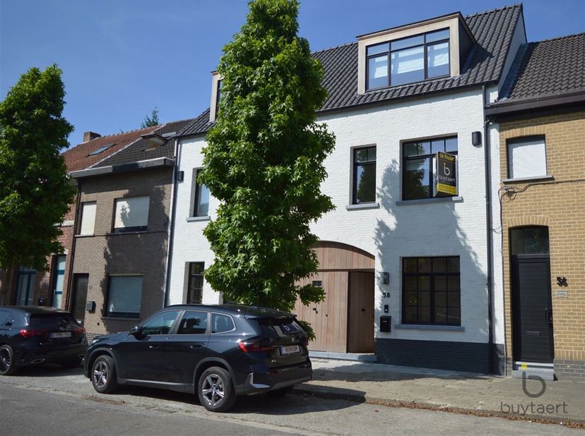 Maison à louer
                    à 2110 Wijnegem