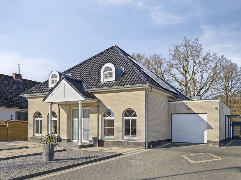 Maison à vendre
                    à 3960 Bree