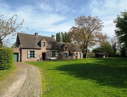                                         Villa-Manoir à vendre à Lochristi, € 885.000
