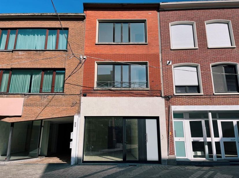 Bien professionnel à louer
                    à 2200 Herentals
